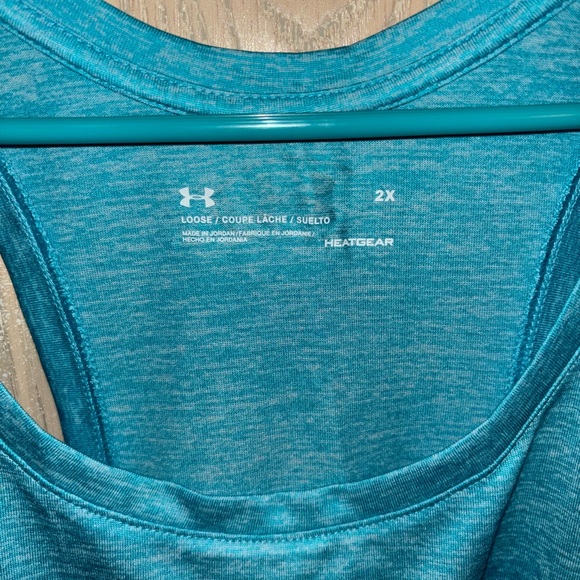 2X Under Armour tank top - Picture 2 of 2